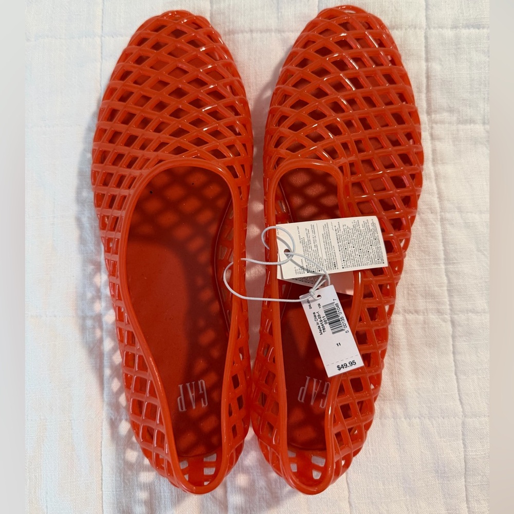 GAP Women's Bright Orangish Red Mesh Jelly Flats